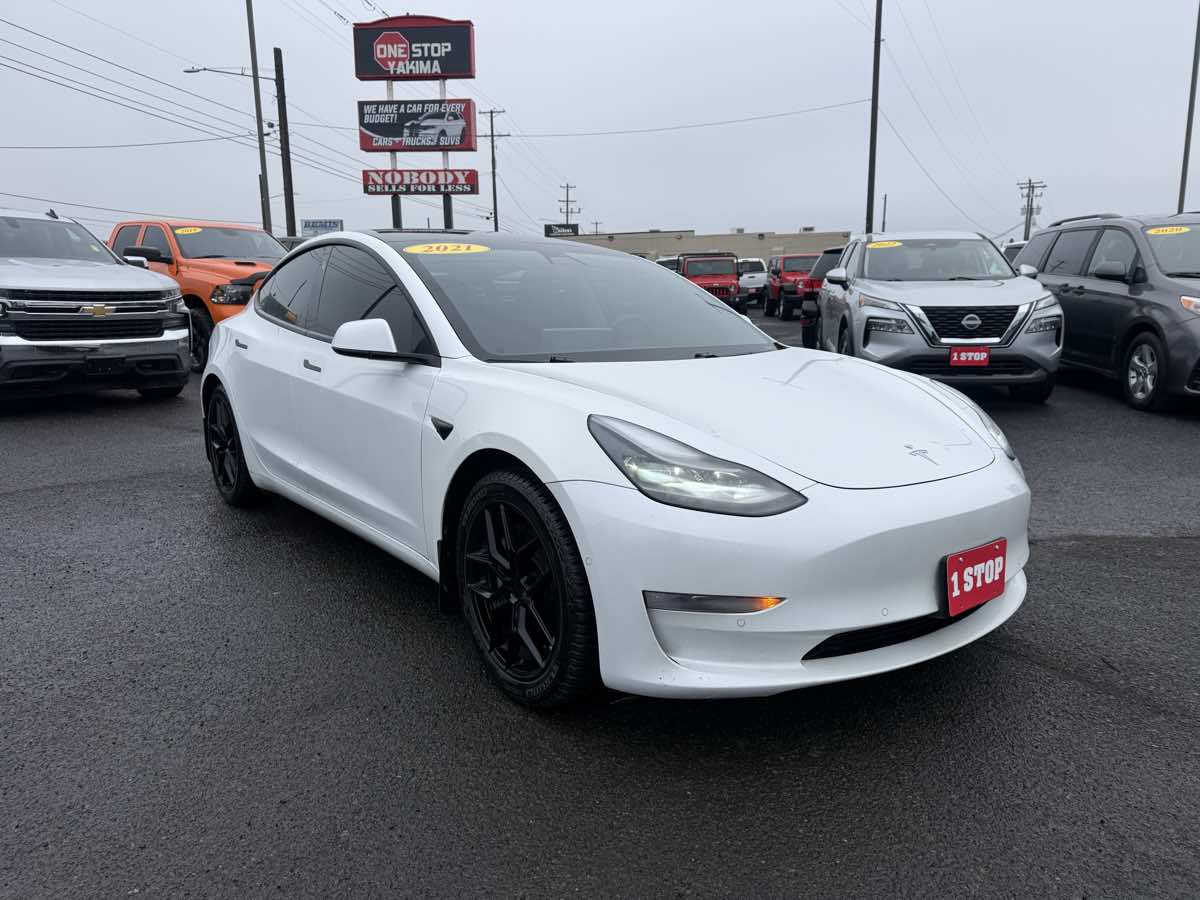 2021 Tesla Model 3 Base