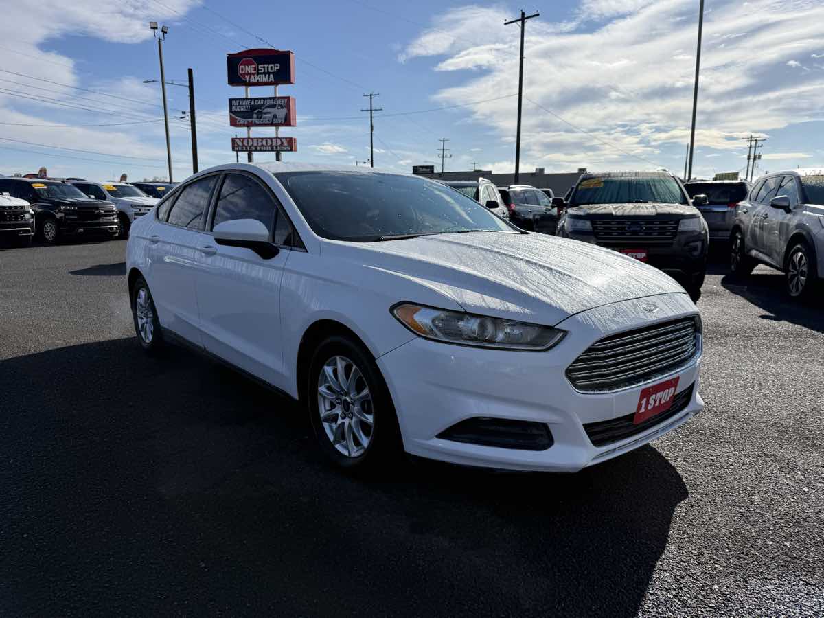 2015 Ford Fusion S