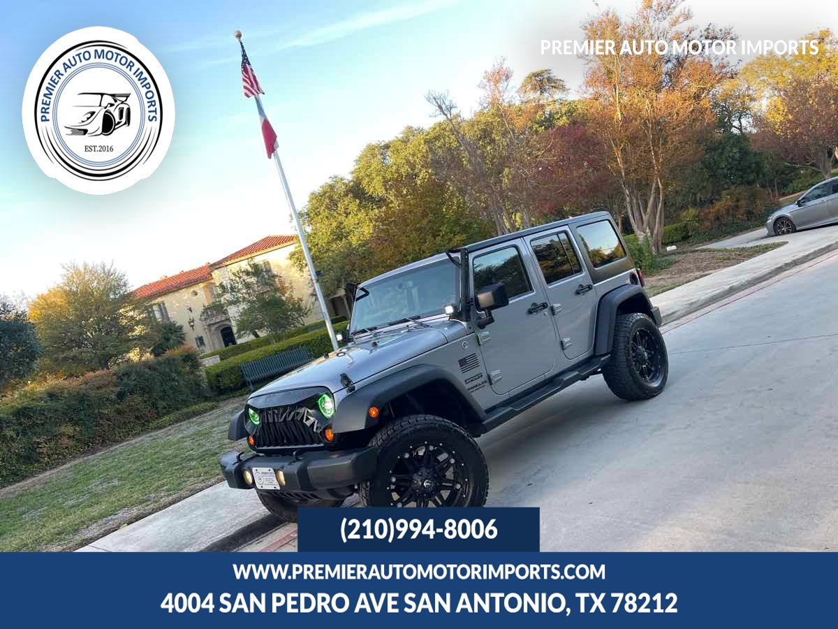 2013 Jeep Wrangler Unlimited Sport's photo