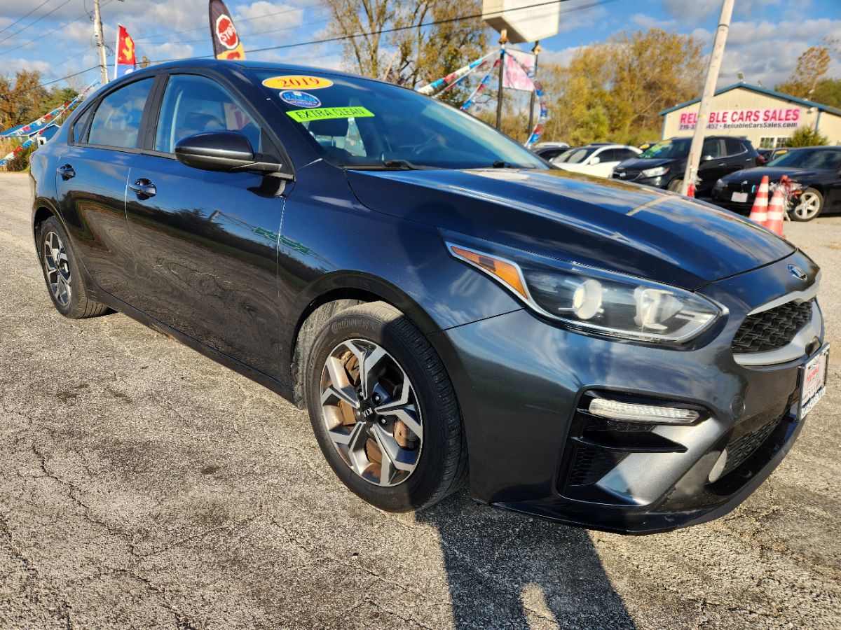 2019 Kia FORTE LXS's photo