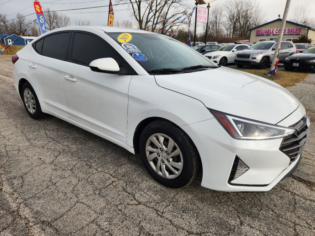 2019 Hyundai Elantra SE