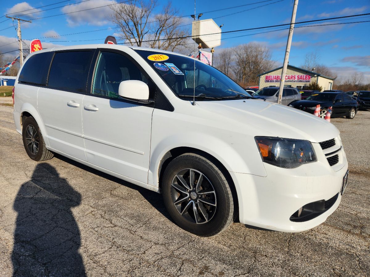 2017 Dodge Grand Caravan GT's photo