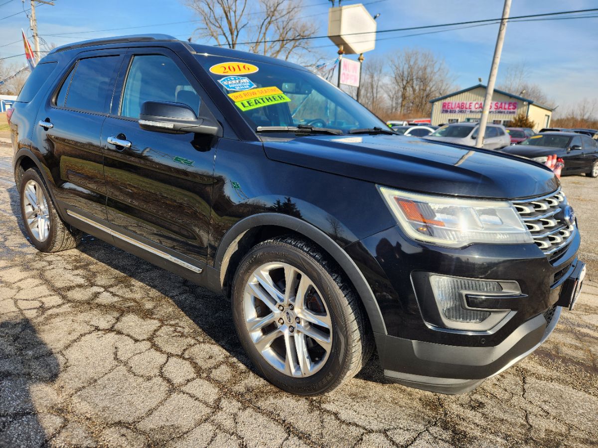 2016 Ford Explorer Limited's photo