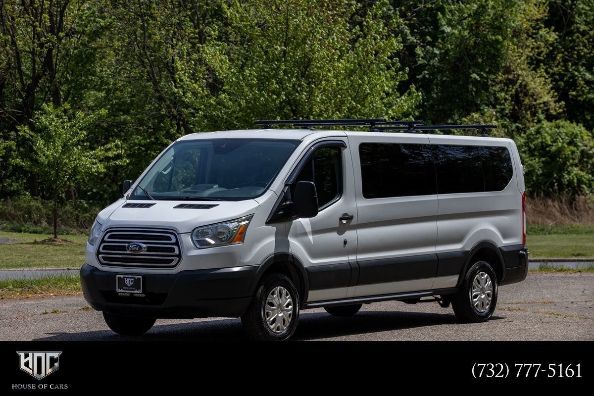 2017 Ford Transit Wagon