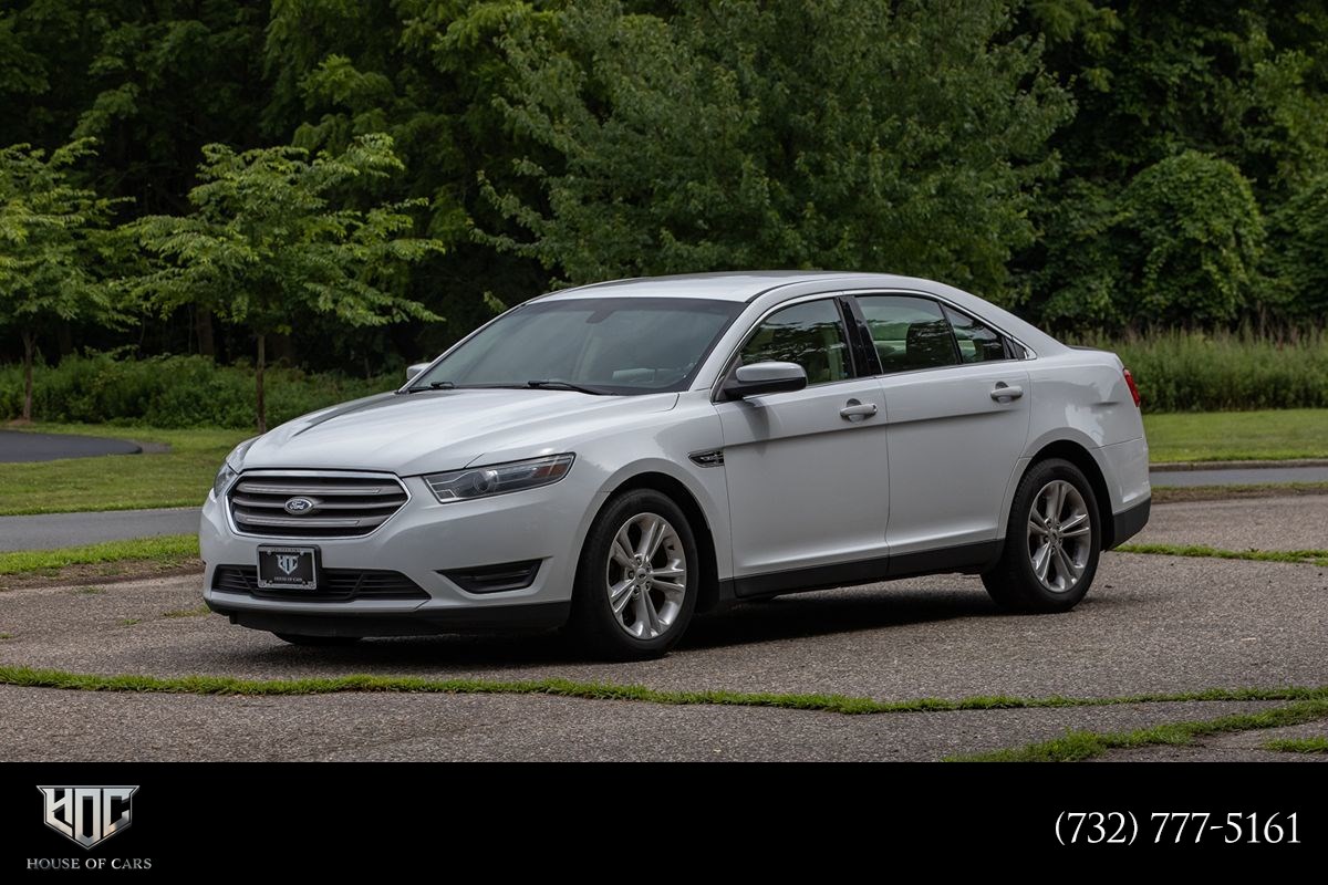 2014 Ford Taurus