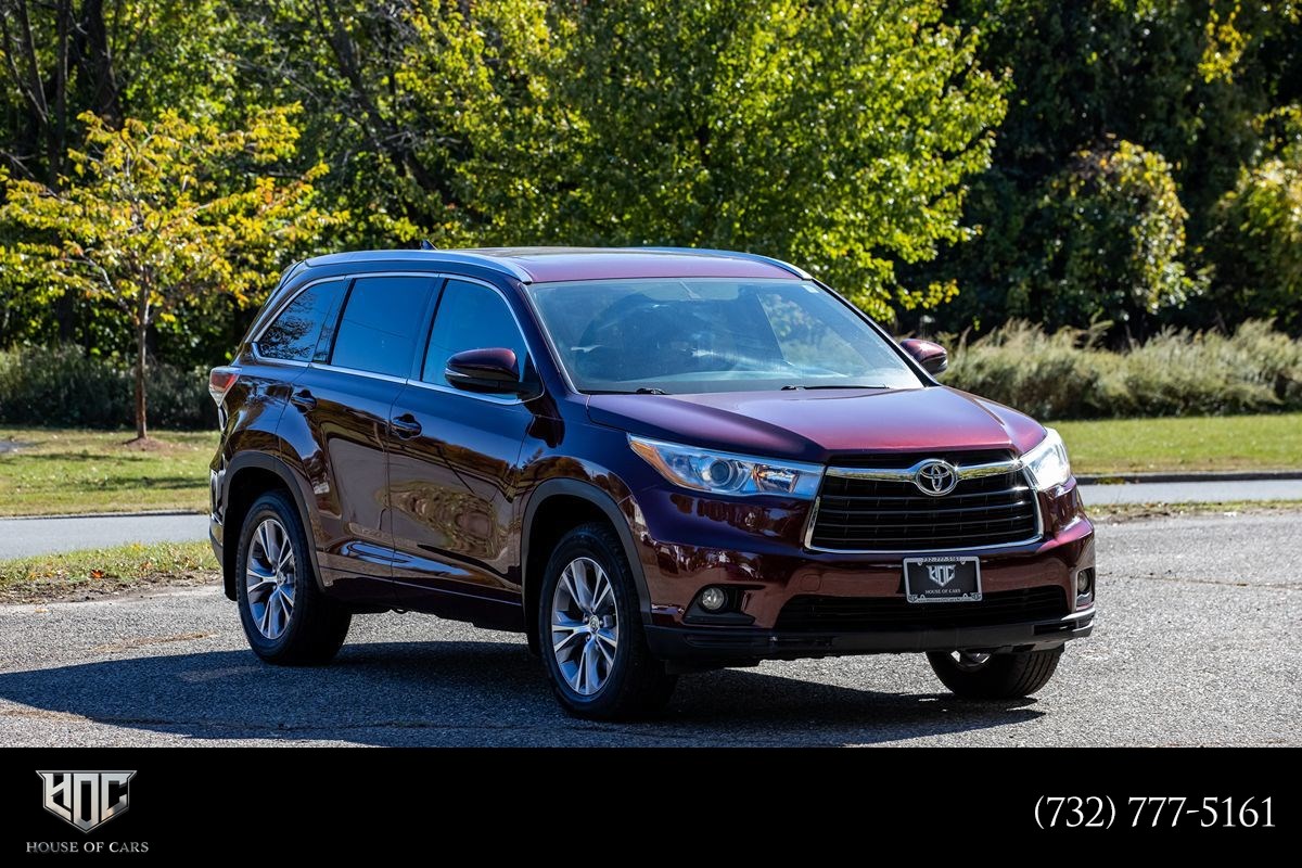 2015 Toyota Highlander XLE's photo