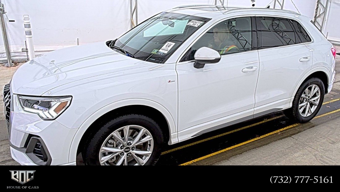 2024 Audi Q3 S Line Premium's photo