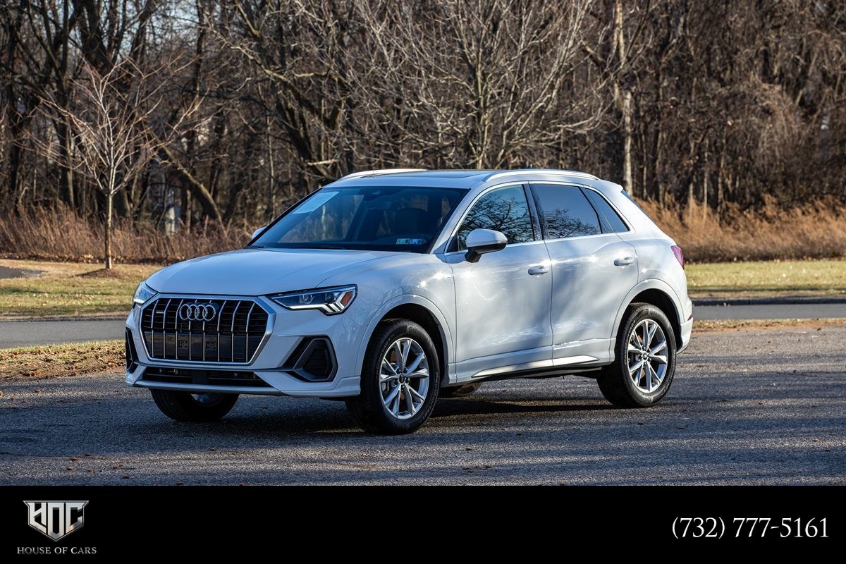 2024 Audi Q3 S Line Premium's photo