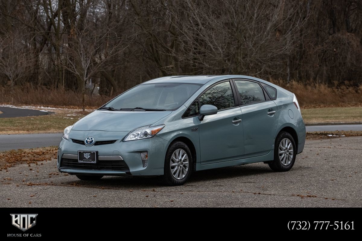 2013 Toyota Prius Plug-In Base