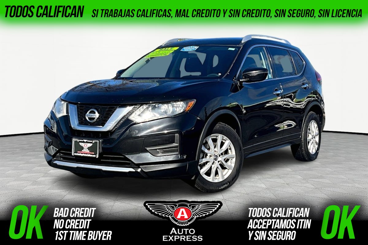 2017 Nissan Rogue SV's photo