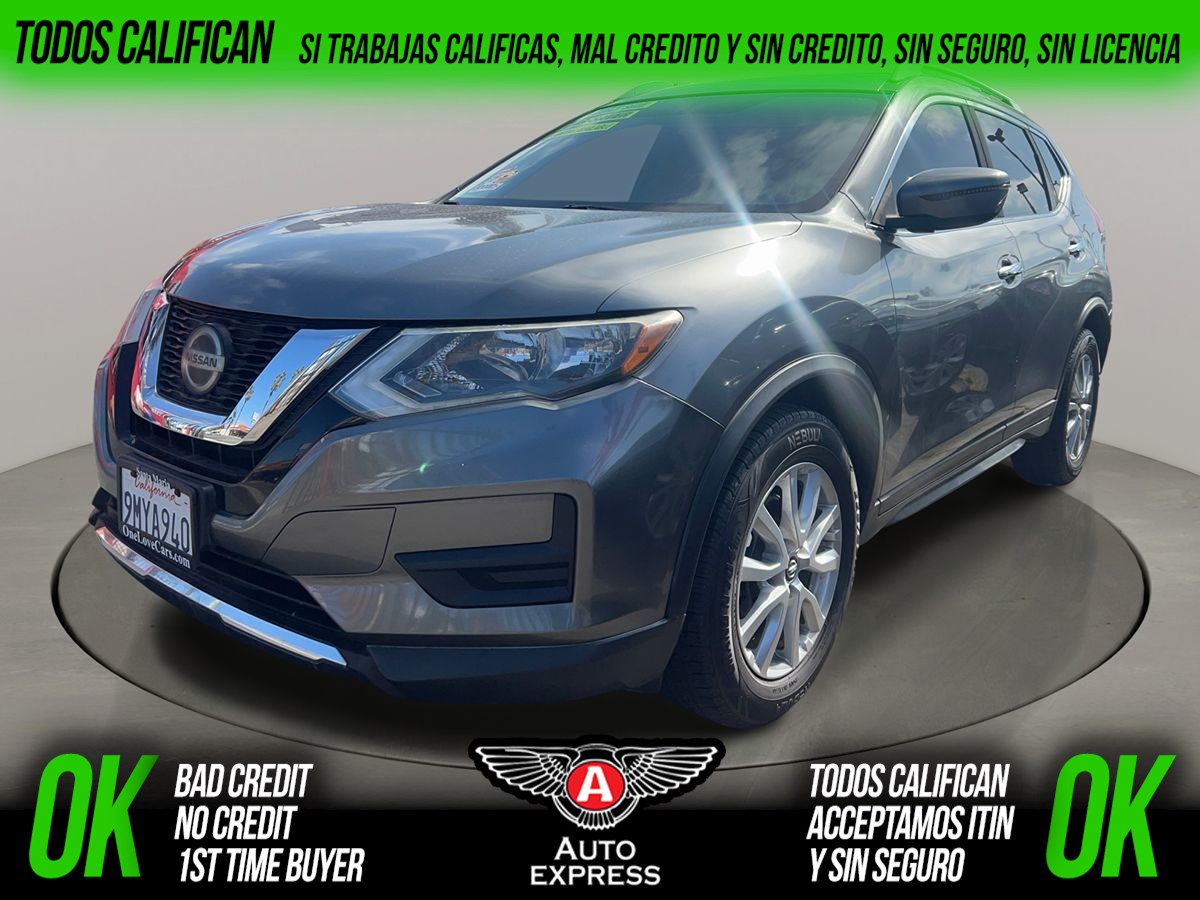 2018 Nissan Rogue SV's photo