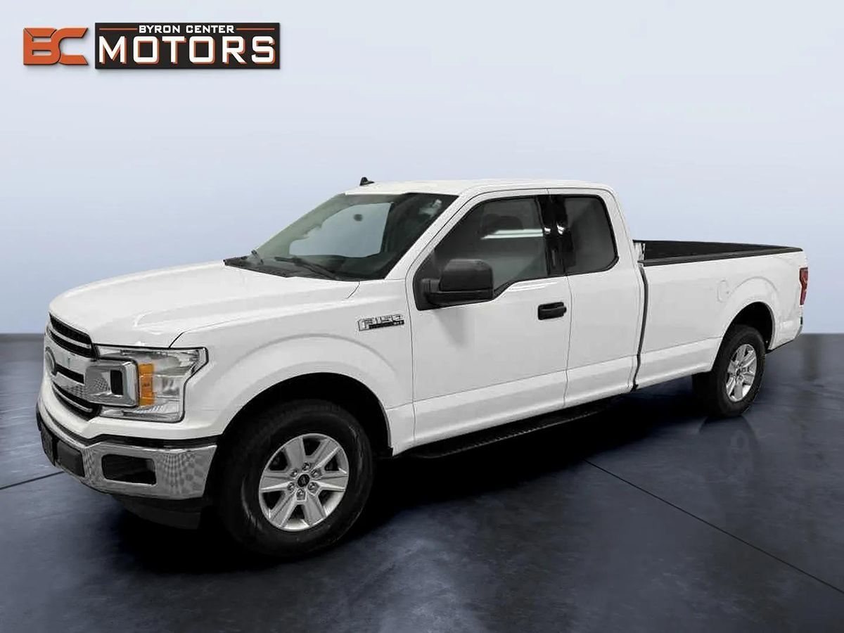 2020 Ford F-150 XLT's photo