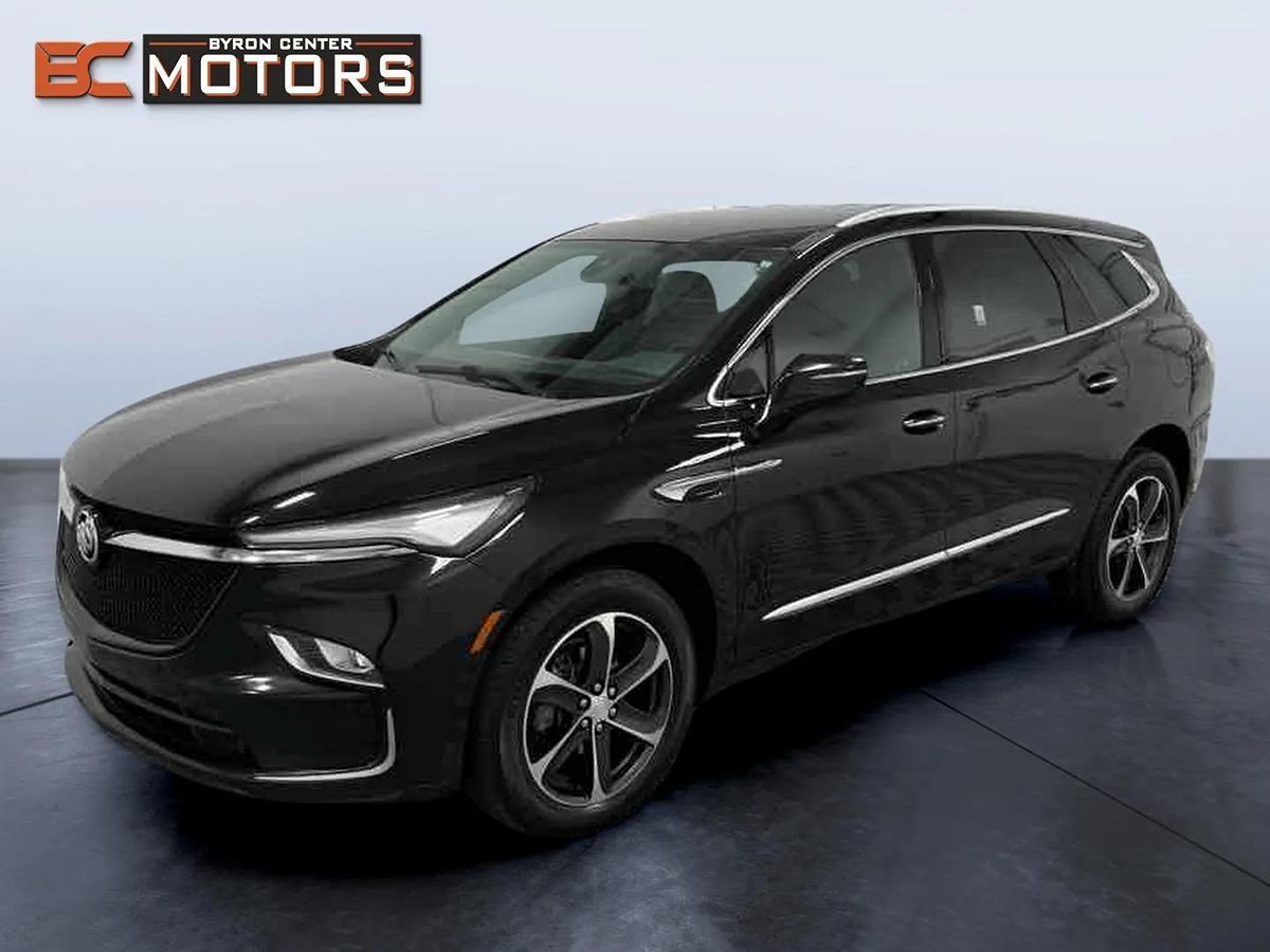 2022 Buick Enclave Essence's photo