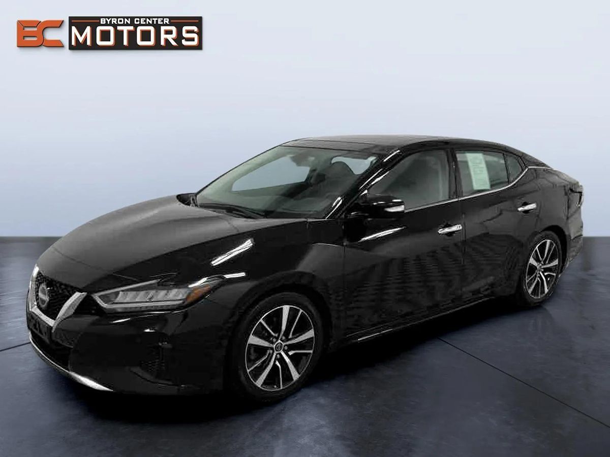 2023 Nissan Maxima SL's photo