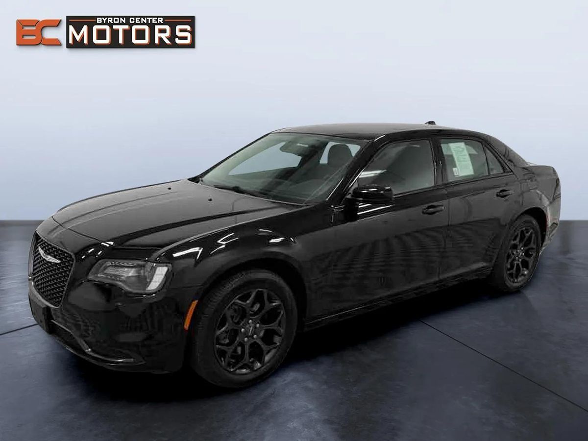 2019 Chrysler 300 Touring