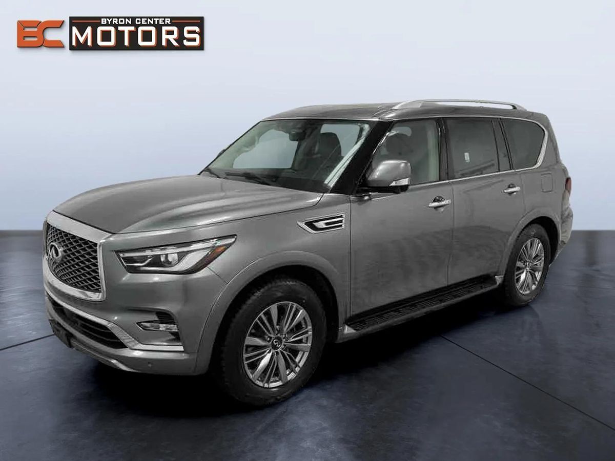 2021 INFINITI QX80's photo