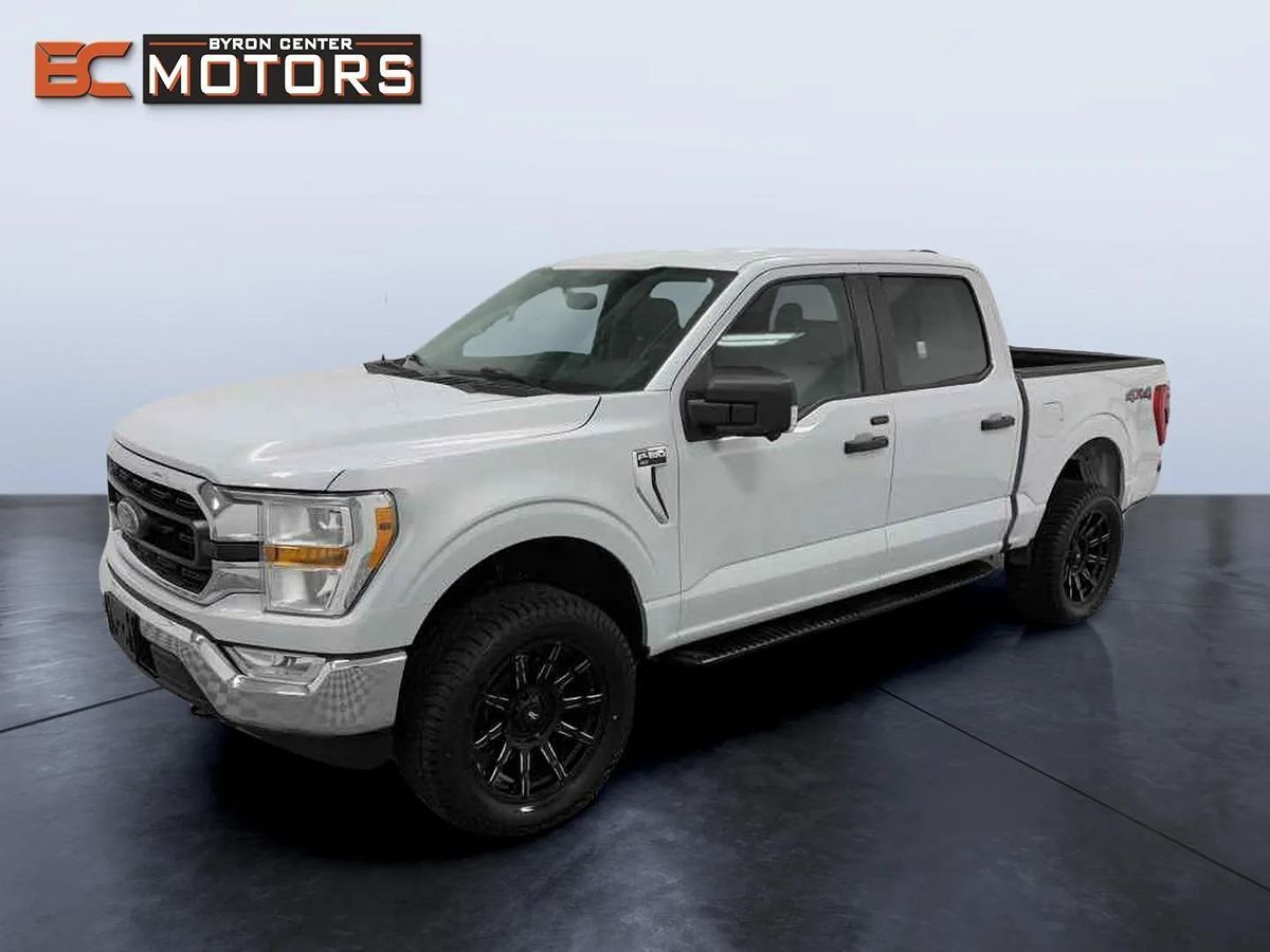 2021 Ford F-150 XLT's photo