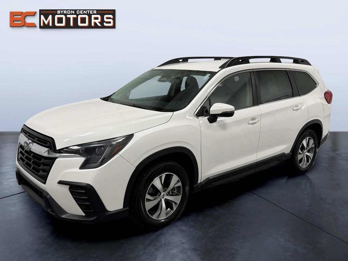 2023 Subaru Ascent Premium's photo