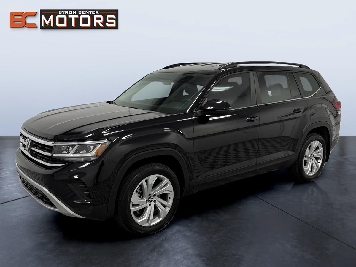 2023 Volkswagen Atlas 3.6L SE w/Tech 4MOTION's photo