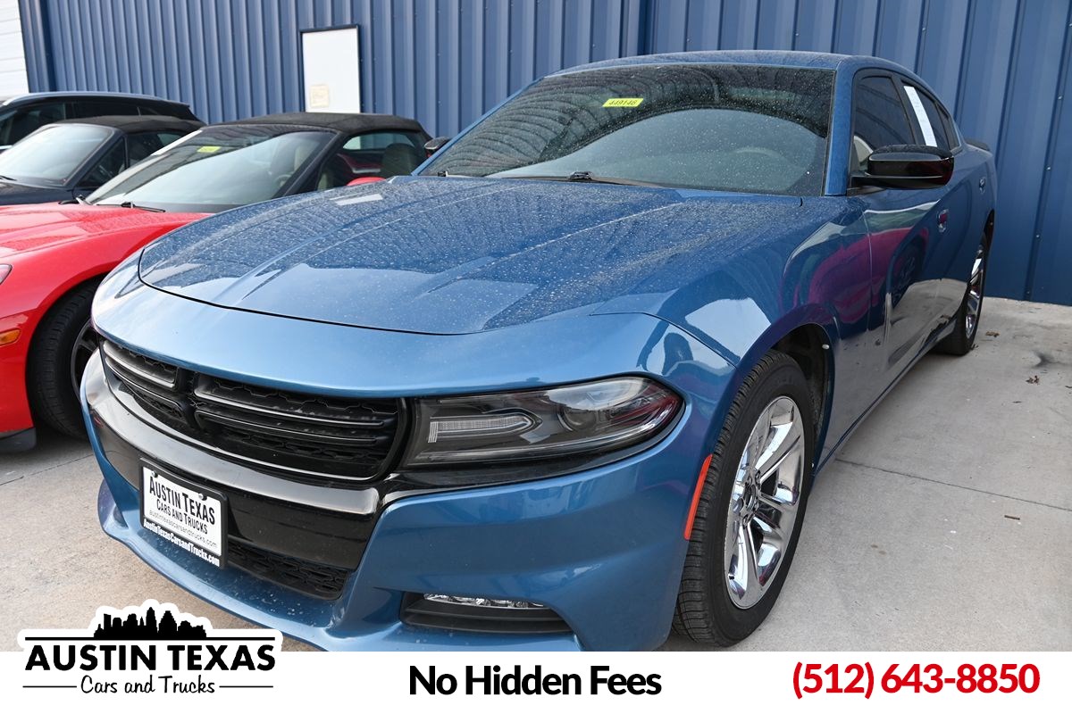 2020 Dodge Charger SXT's photo