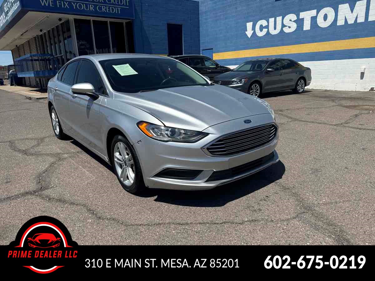 2018 Ford Fusion SE's photo