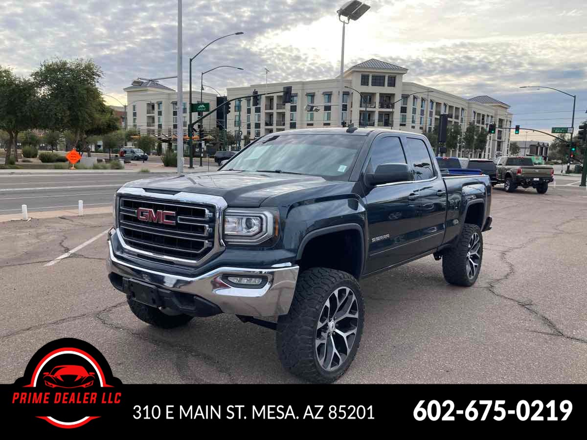 2017 GMC Sierra 1500 SLE's photo