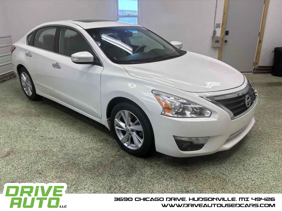 2013 Nissan Altima Sedan SL's photo