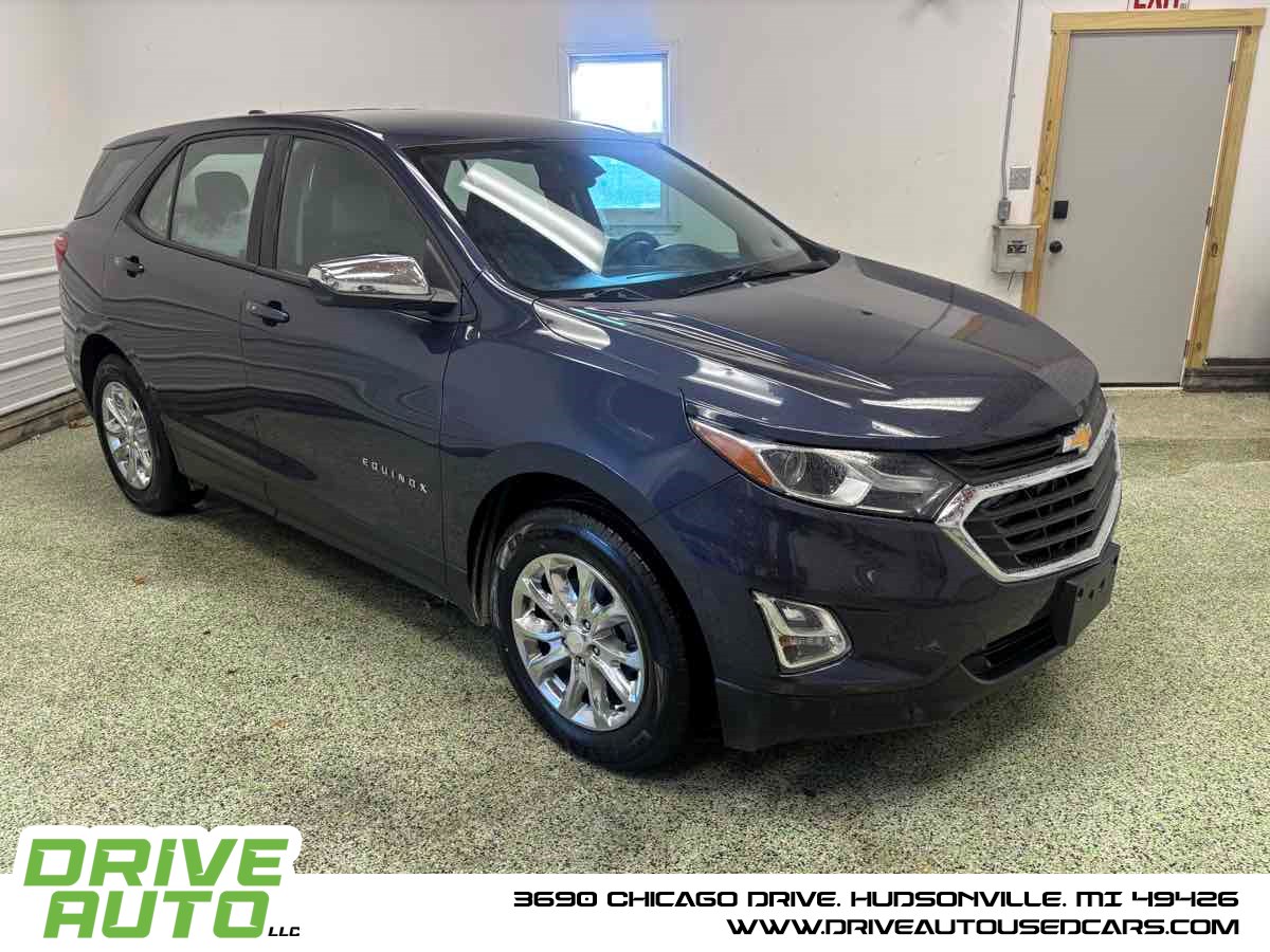2018 Chevrolet Equinox LS's photo
