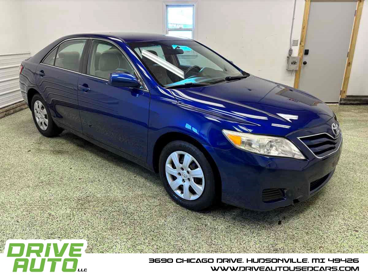 2011 Toyota Camry Base's photo