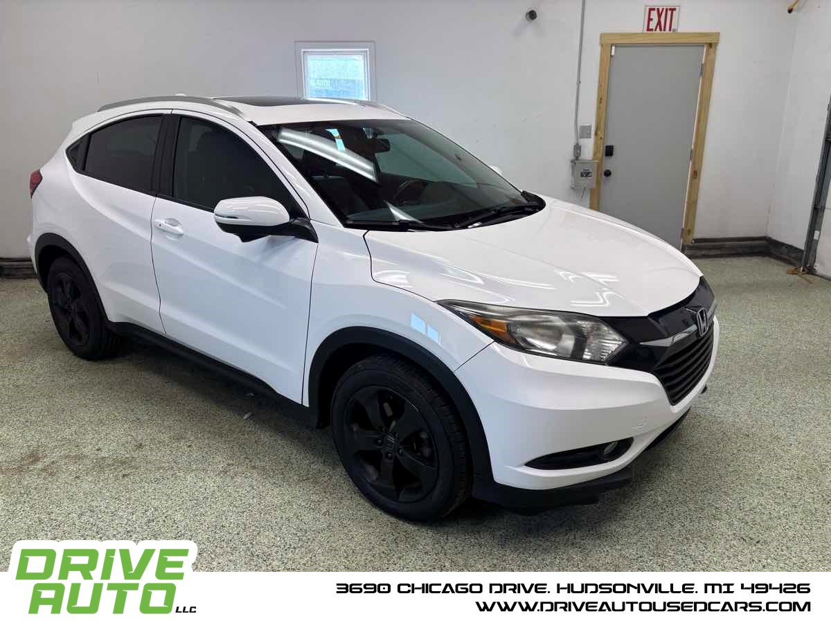 2016 Honda HR-V EX-L Navi AWD's photo