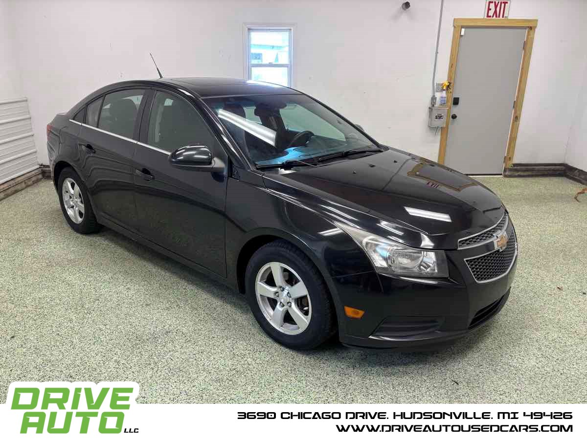 2012 Chevrolet Cruze 4-Door Sedan 1LT's photo