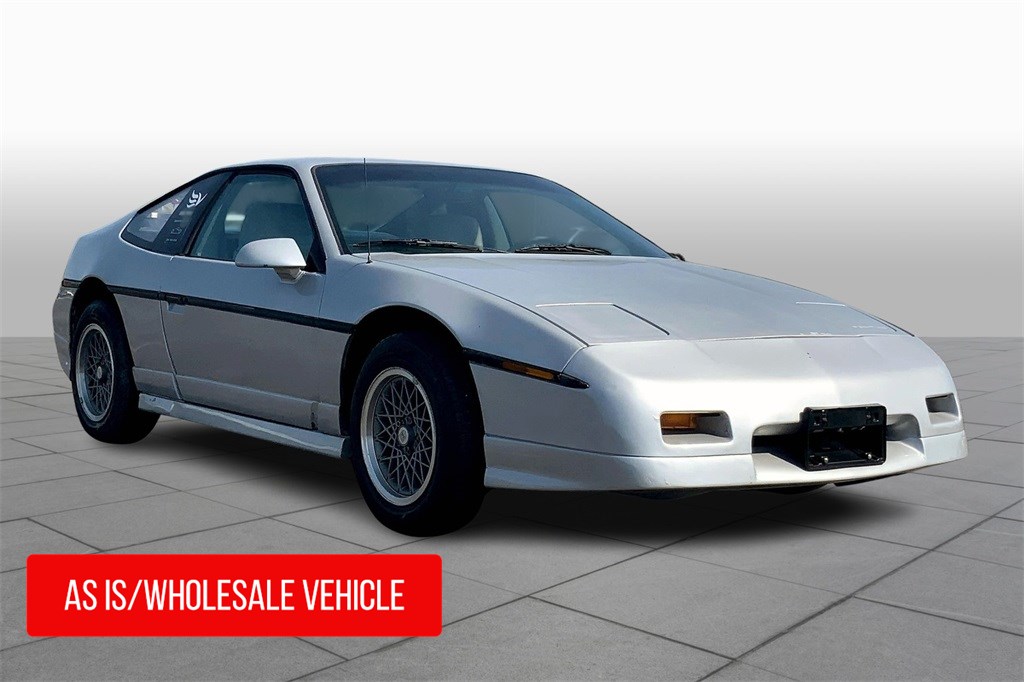 1986 Pontiac Fiero's photo