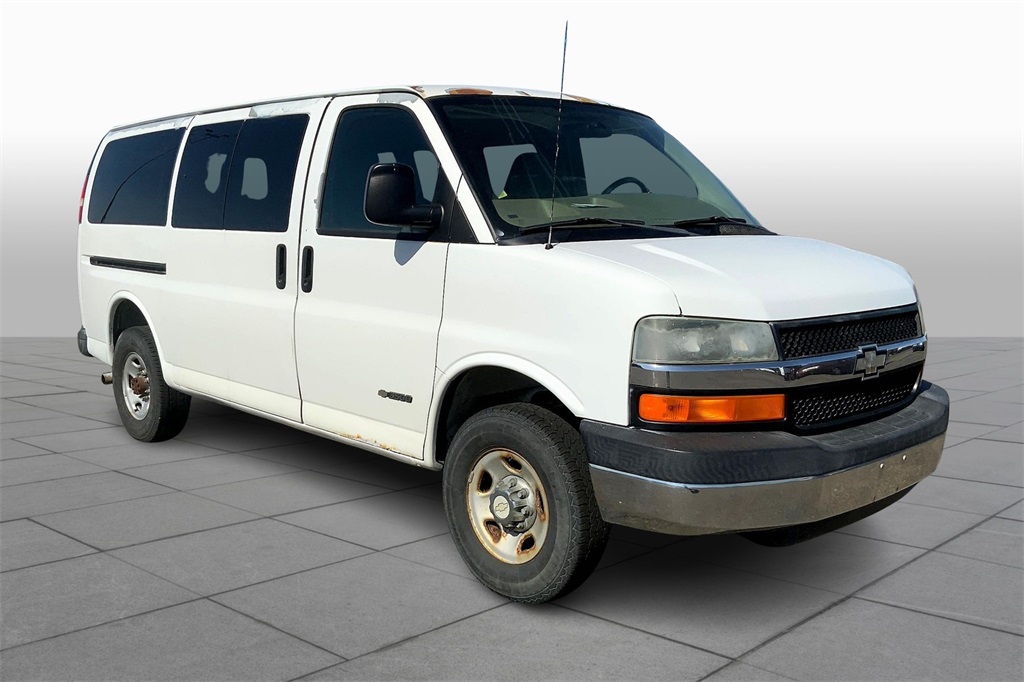 2006 Chevrolet Express Base's photo