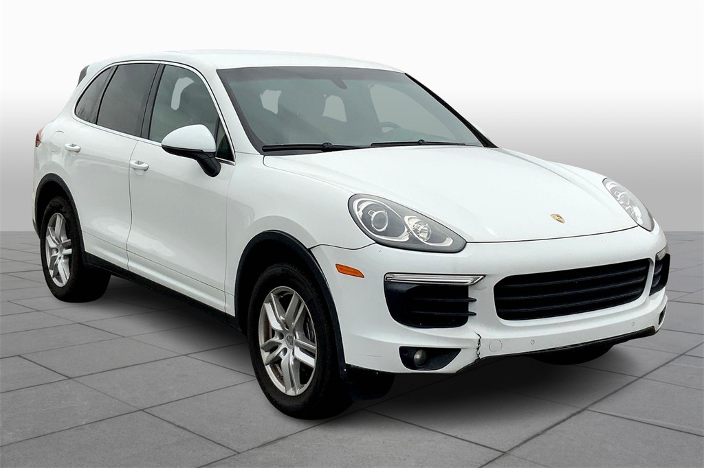 2016 Porsche Cayenne Base's photo
