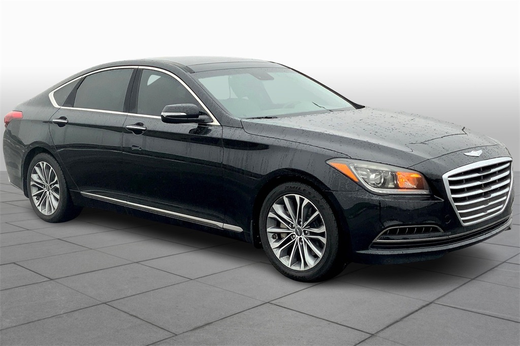 2015 Hyundai Genesis Base's photo