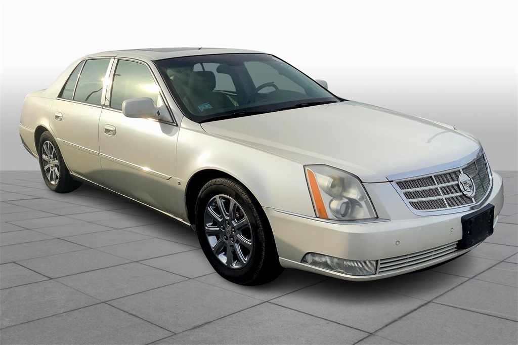 2008 Cadillac DTS 1SC's photo