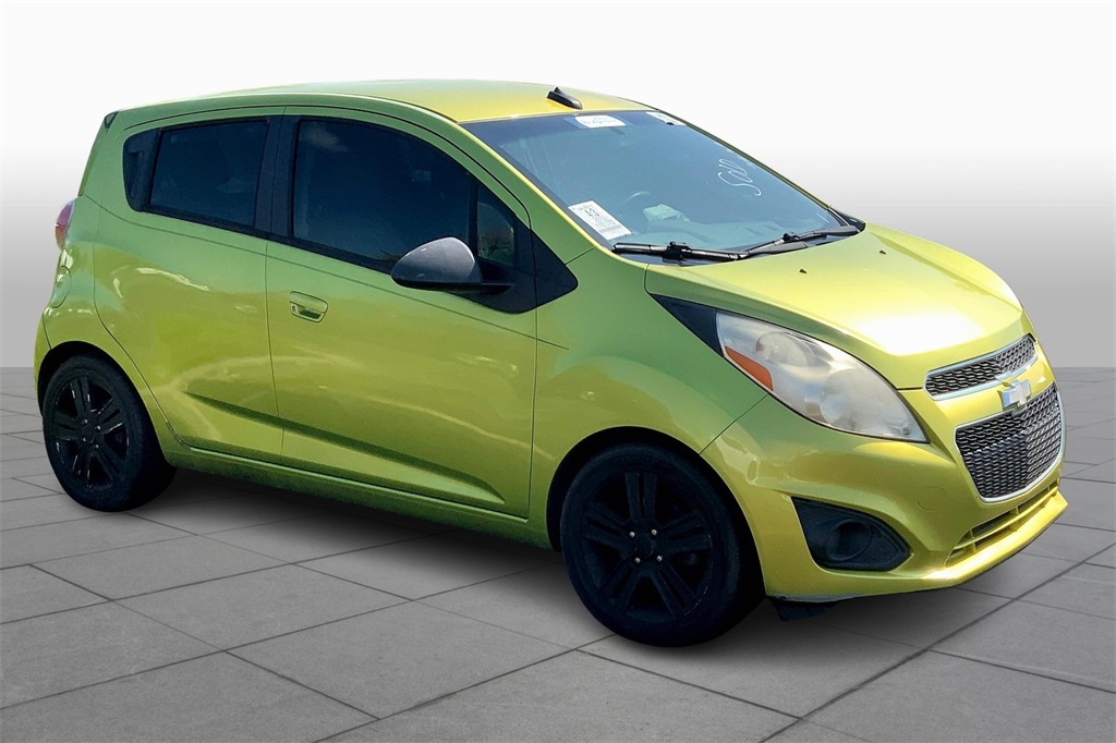 2013 Chevrolet Spark 1LT's photo