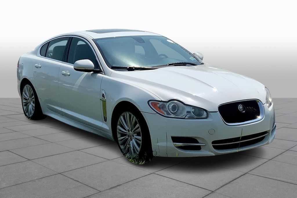 2011 Jaguar XF Base
