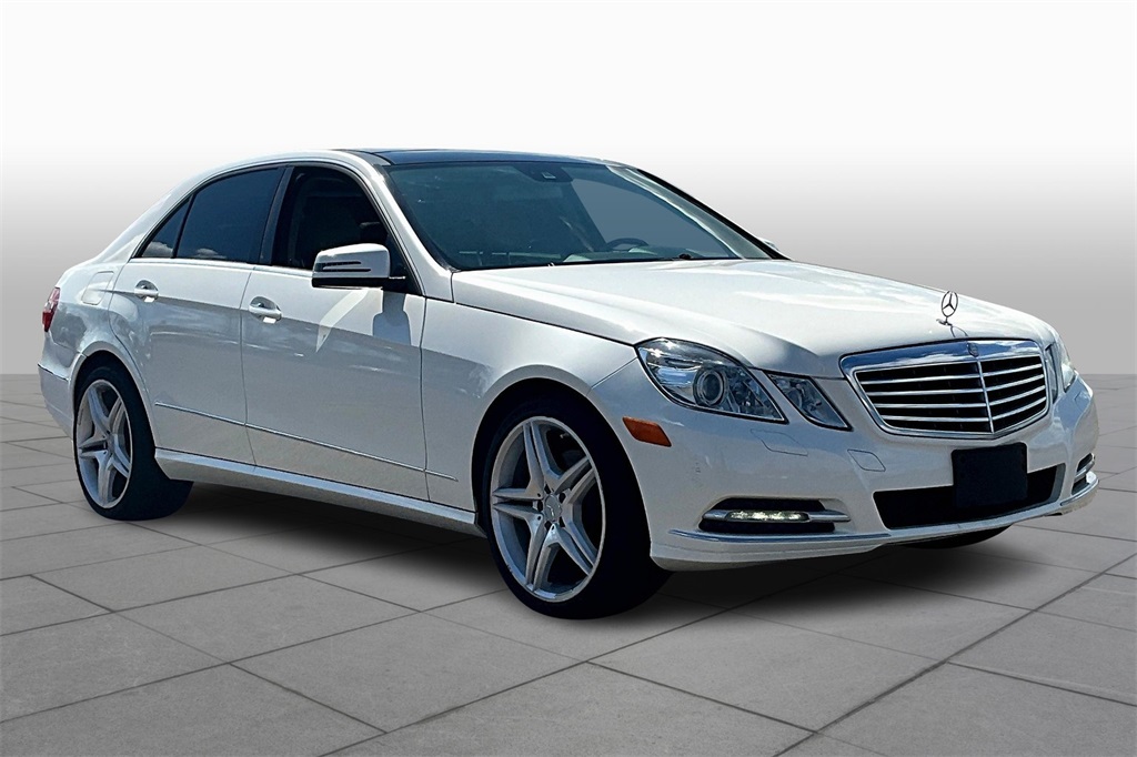 2013 Mercedes-Benz E-Class E350 Luxury's photo