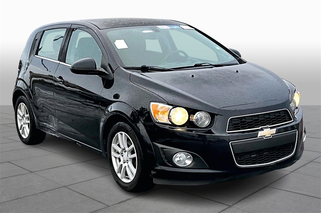2016 Chevrolet Sonic LT's photo