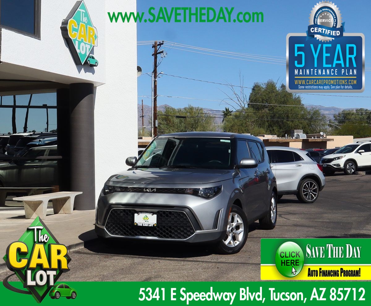 2024 Kia Soul LX's photo