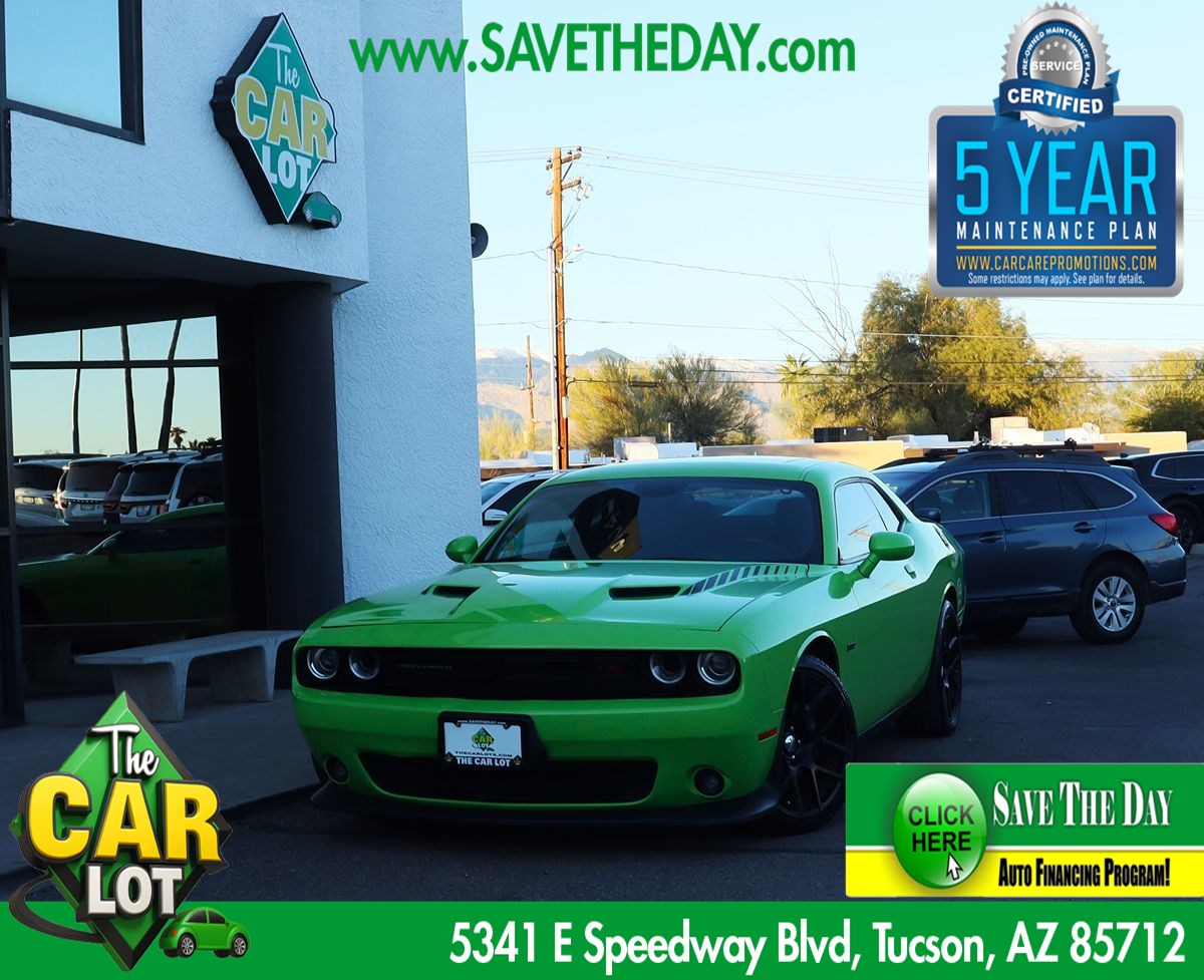 2015 Dodge Challenger Scat Pack's photo