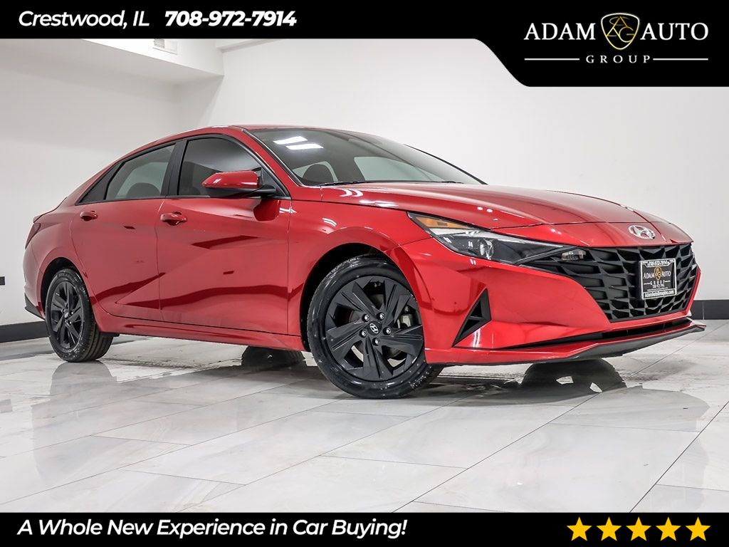 2022 Hyundai Elantra SEL's photo