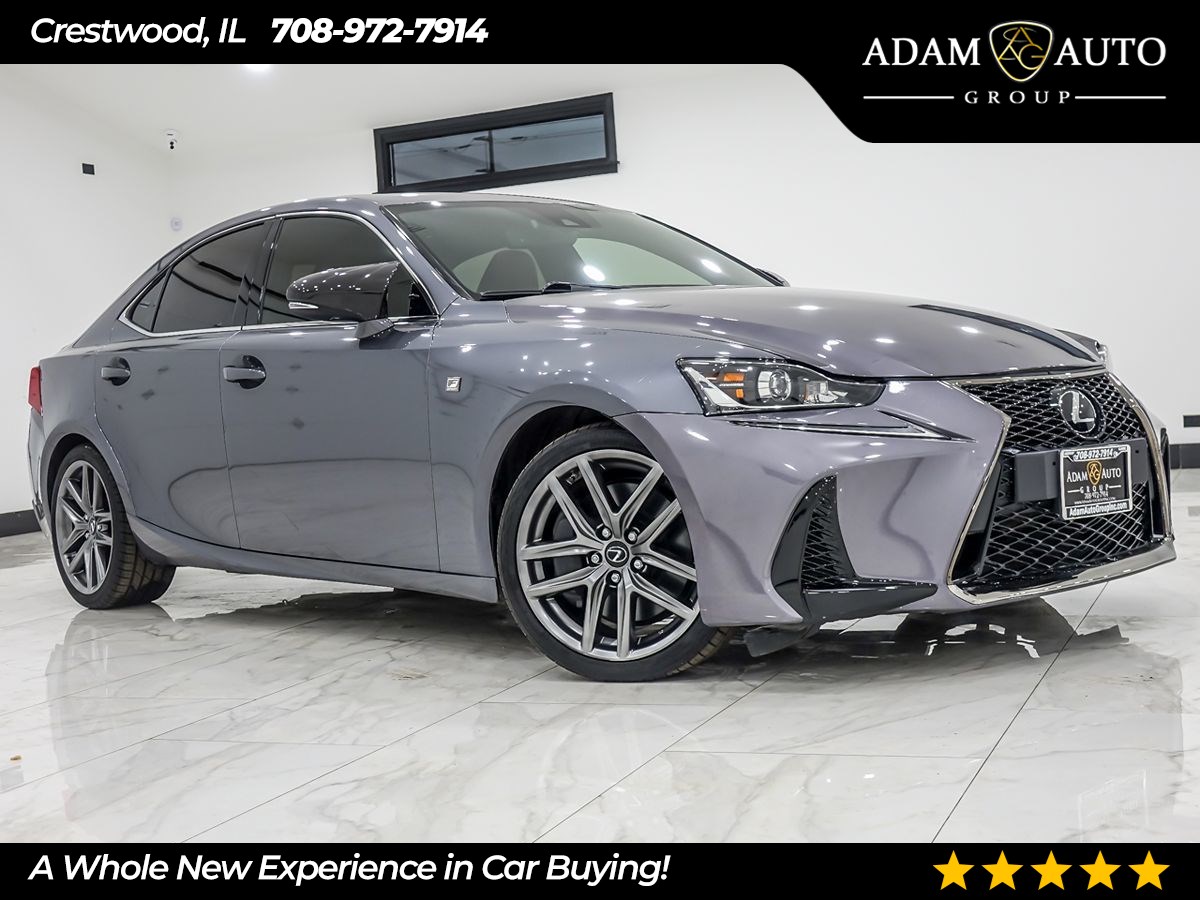 2017 Lexus IS 300's photo