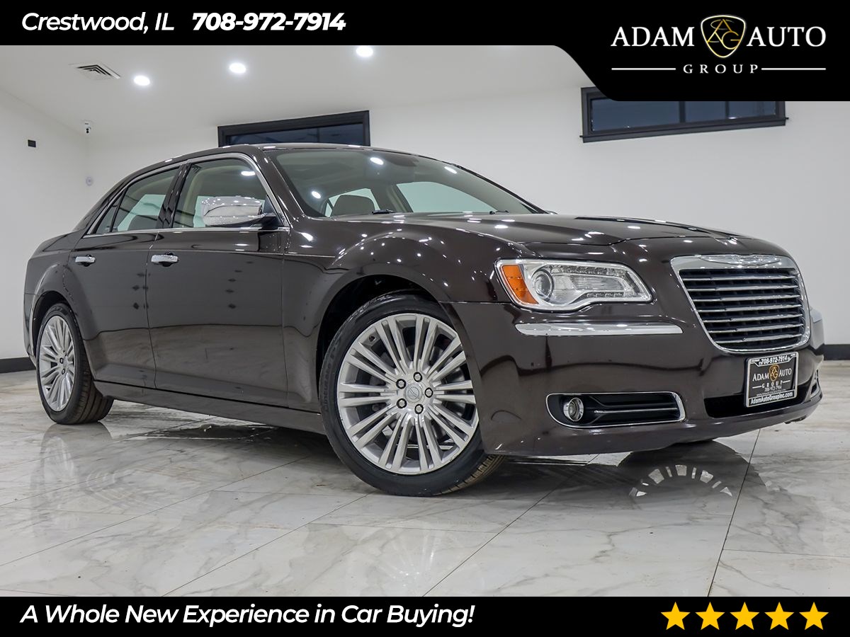 2012 Chrysler 300 C's photo