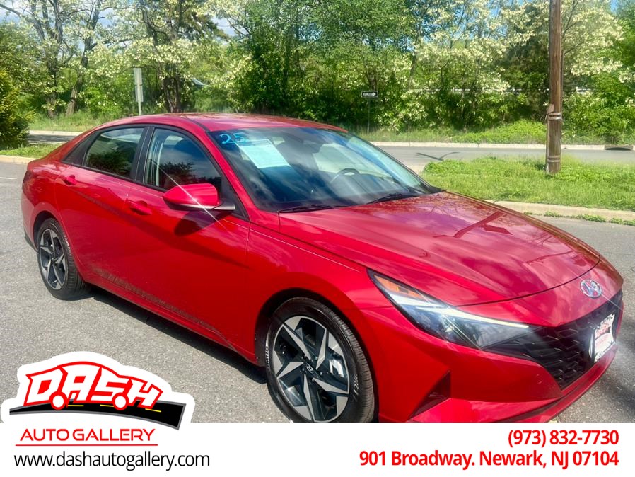 2023 Hyundai Elantra SEL's photo