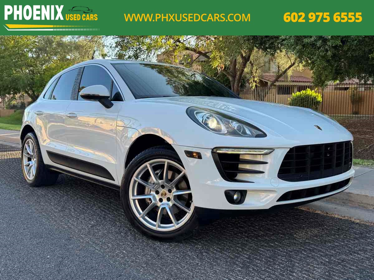 2016 Porsche Macan S's photo