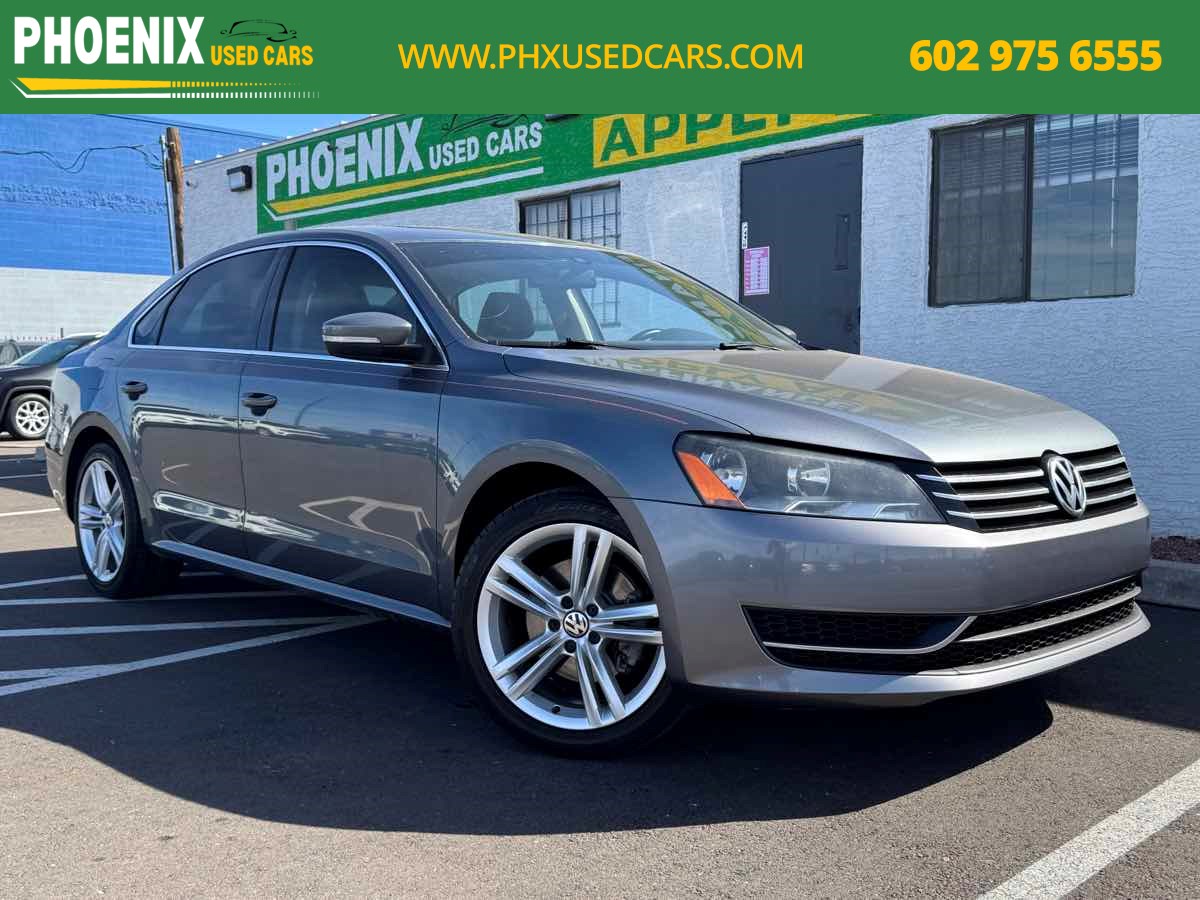 2014 Volkswagen Passat 1.8T SE Auto's photo