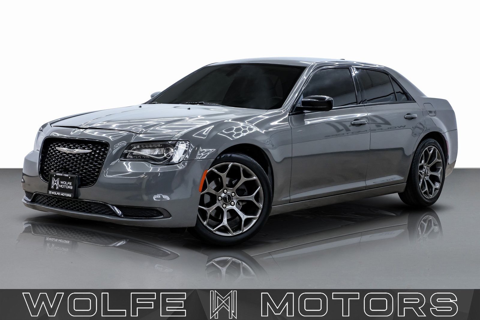 2018 Chrysler 300 Touring