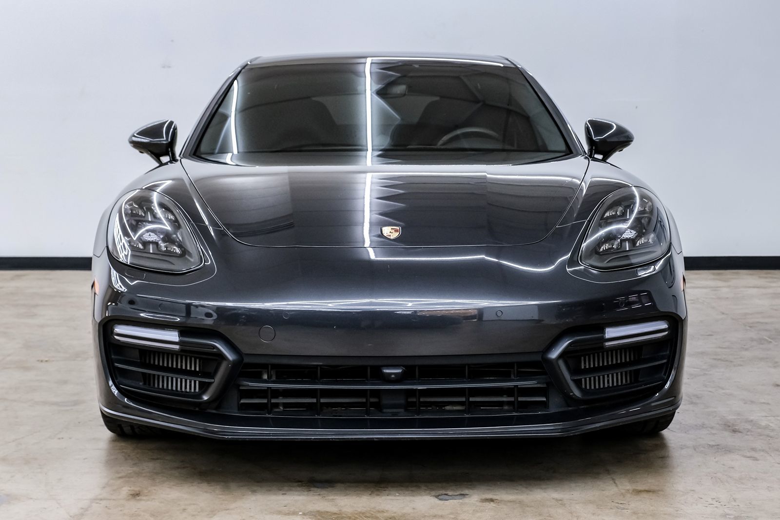 2019 Porsche Panamera GTS
